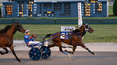 Buffalo Raceway Race 6 Blazing Light.jpg